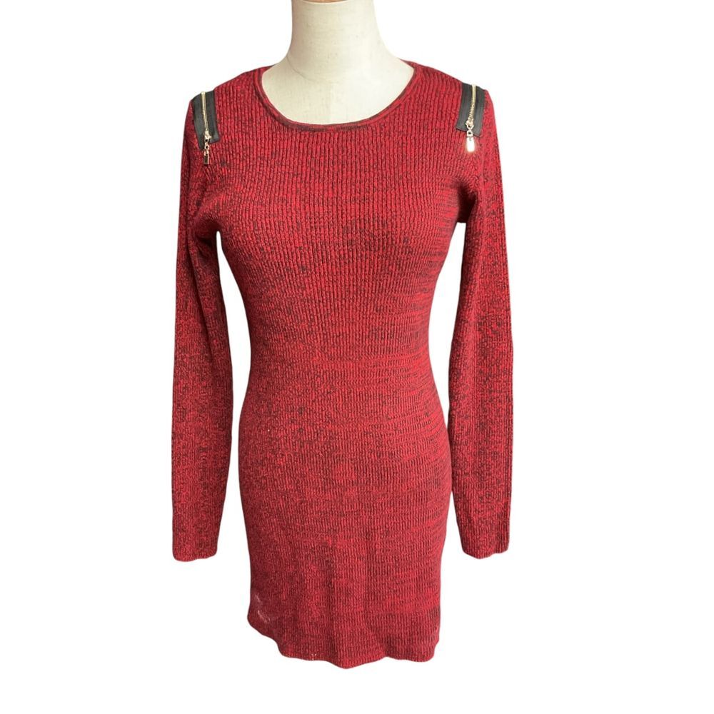 AGB Women's Long Sleeve Sweater Dress Red Black Zip Shoulder Size L Knit